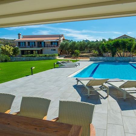Villa Mathea กูนูปิเดียนา ภายนอก รูปภาพ